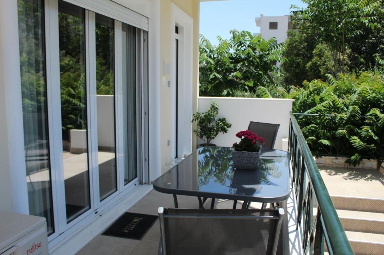 New Minimal Apartment,10' From Athens Airport Spáta Esterno foto